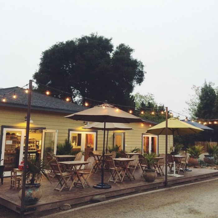 Lucky Llama Coffee House, Carpinteria, CA - California Beaches